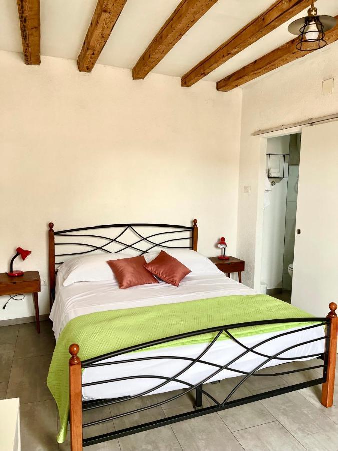 Val Comeza Hotell Komiža Exteriör bild