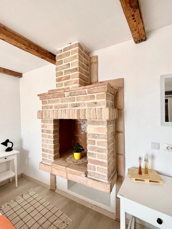 Val Comeza Hotell Komiža Exteriör bild