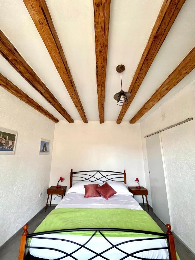 Val Comeza Hotell Komiža Exteriör bild