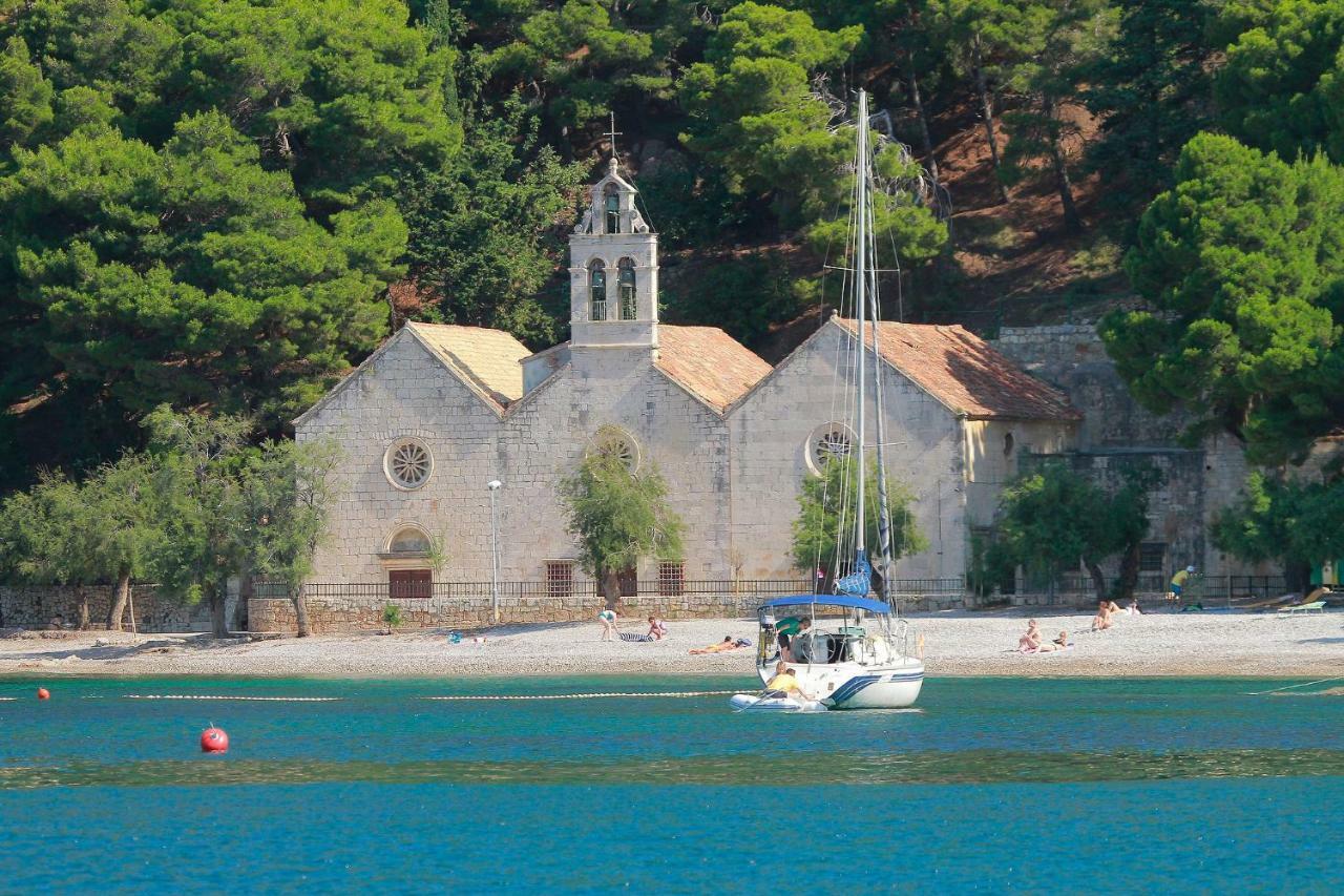 Val Comeza Hotell Komiža Exteriör bild